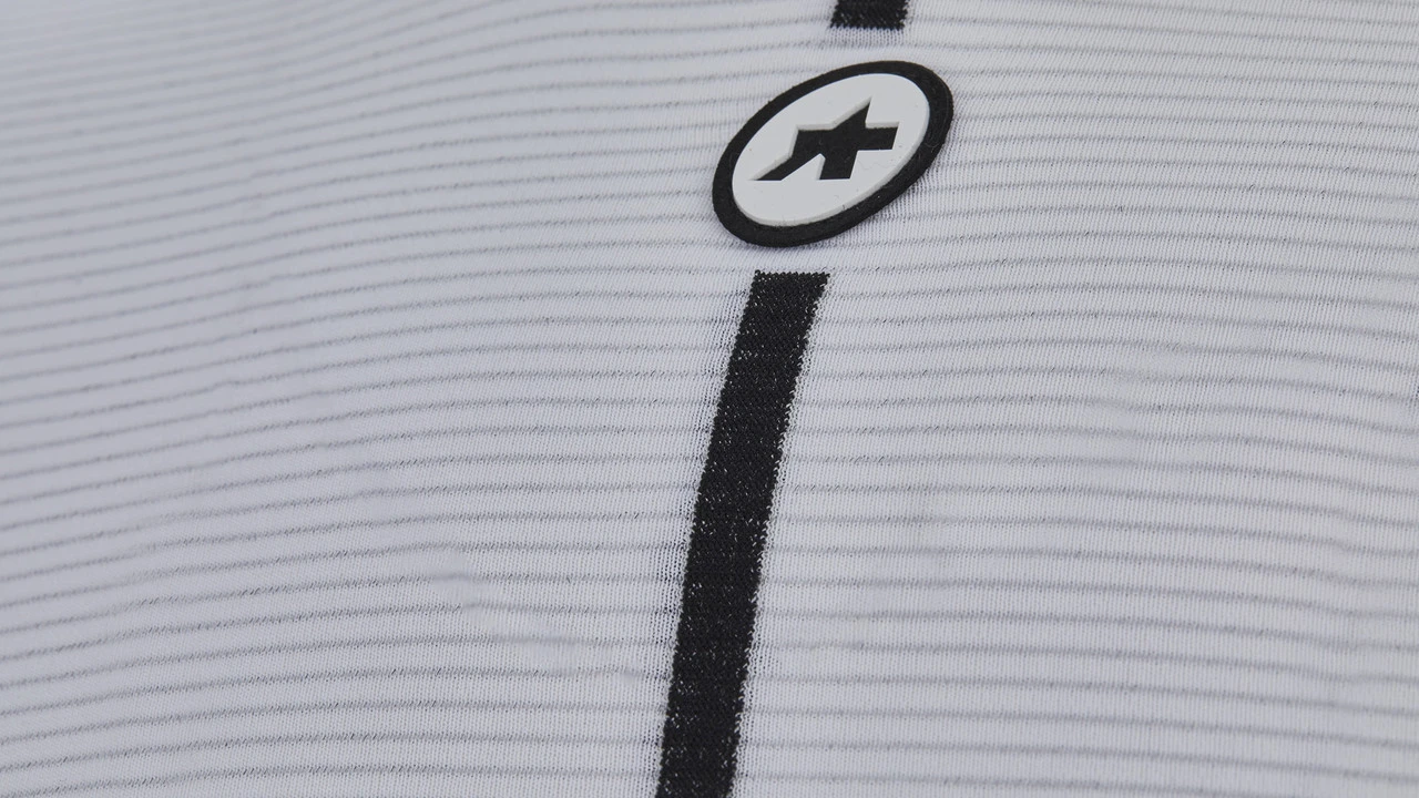 Assos Summer SS Skin Layer Unterhemd 5 Assos Summer SS Skin Layer Unterhemd – Bild 3